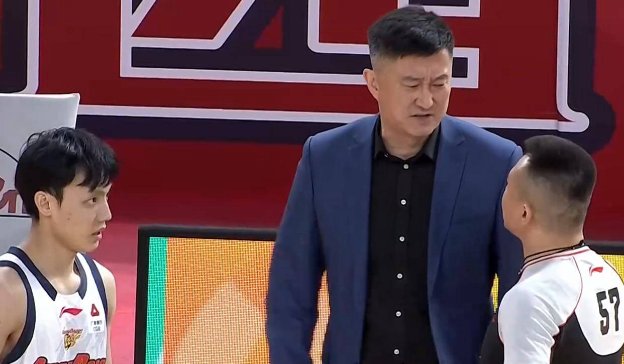 关于转折点广东宏远状态回暖；NBA常规赛赛后攻防权衡；赛场秩序良好；赛季目标并未改变的信息